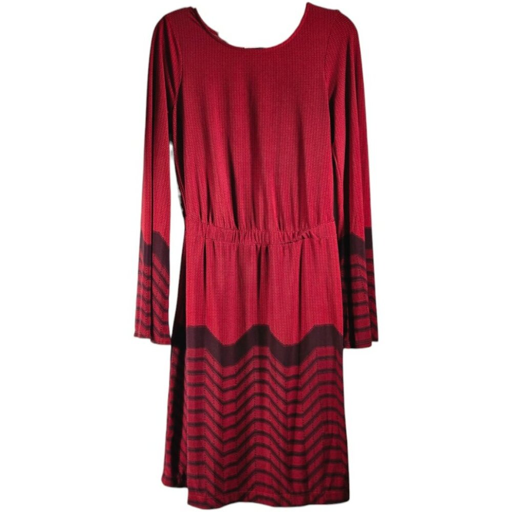 New York & Co Size Medium Dress Long Sleeves Sweater-like Pattern Red Black